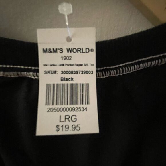 M&M’s World Black Pocket Tee ~ NWT ~ size Large - Picture 5 of 5